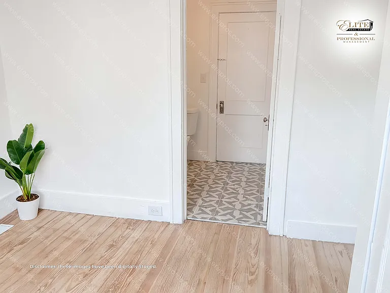 2515 Bagley St — Photo 14