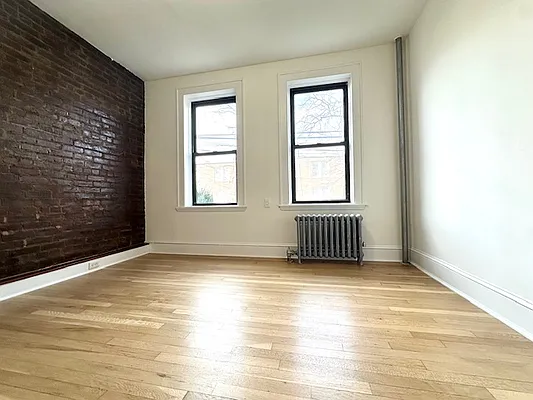 Rented by Axxess Realty Group | media 2