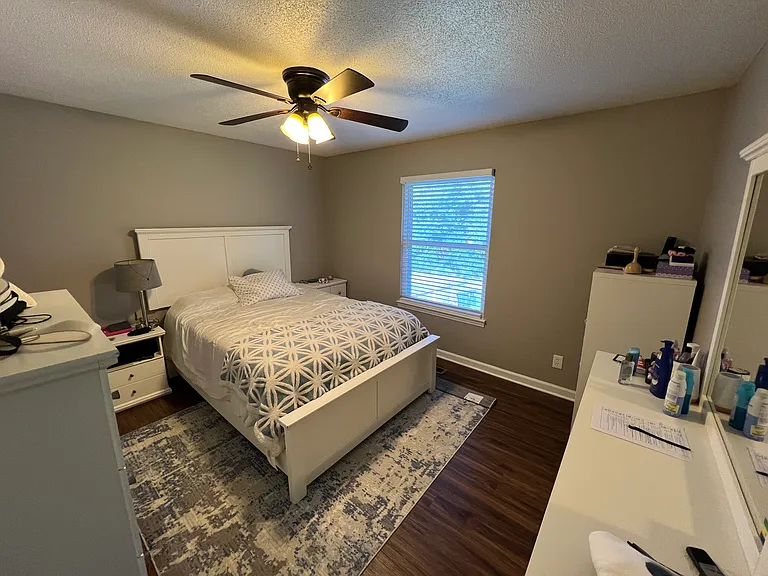 4299 Byrnewood Village Cir #B — Photo 8