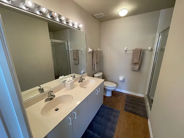 519 Roma Ct #2103 — Photo 14