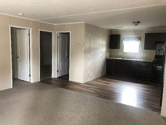4th image of 9411 Polak Dr #196