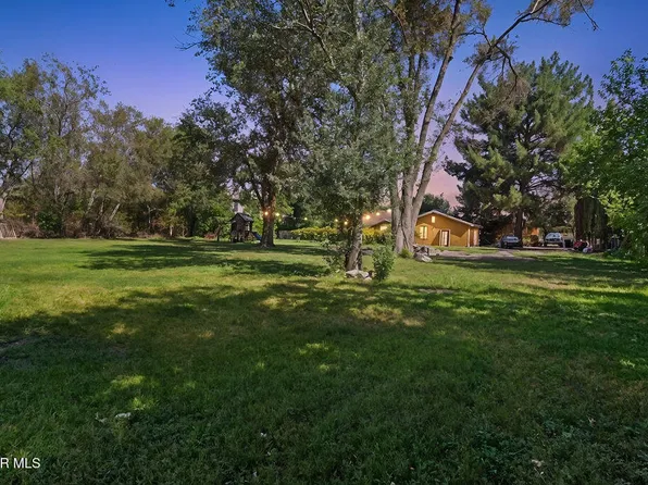 810 Fairway Cir, El Paso, TX 79922