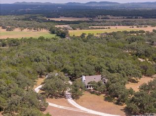 120 U R Lost Rd, Blanco, TX 78606