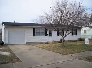 307 S 17th St, Independence, KS 67301