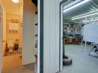 668 Plane Ln, Marion, TX 78124