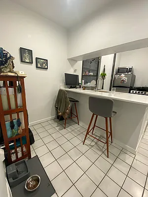 Rented by J Misrahi Realty Corp | media 8