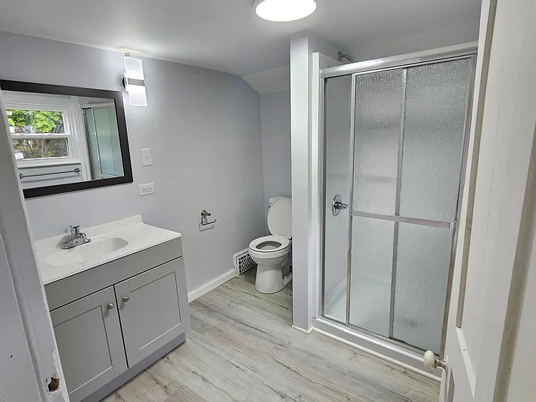 117 N Grant St — Photo 4