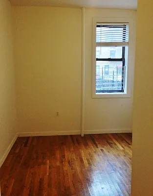 Rented by Sunrise Real Estate | media 35