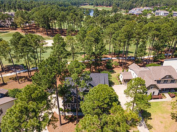 5th image of 72 Plantation Dr