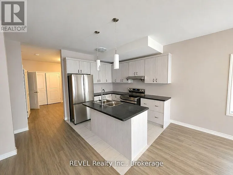 9 Caroline St — Photo 3