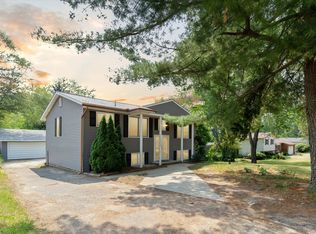 1869 Manorhaven St, Ortonville, MI