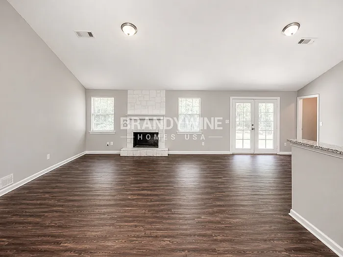 45 Stoneview Cir — Photo 3