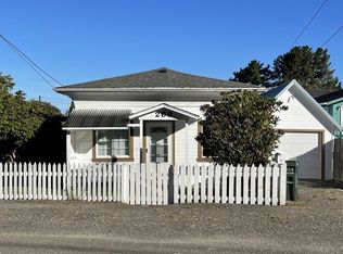 269 Elm Ave, Reedsport, OR 97467