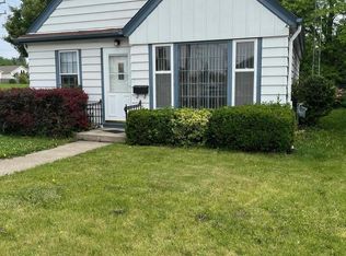 3022 21st St, Racine, WI 53403