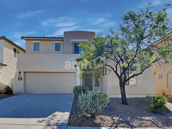 143 E Camino Del Abeto, Sahuarita, AZ 85629