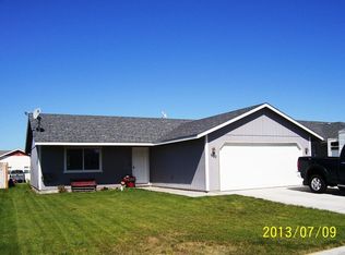 960 Cobblestone Ave, Othello, WA 99344