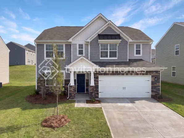7340 Echoing Hills Ln, Maiden, NC 28650