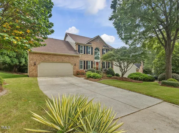 202 Danton Dr, Cary, NC 27518