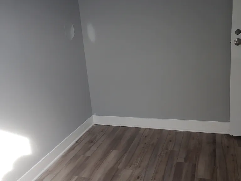 2328 Aiken St — Photo 7