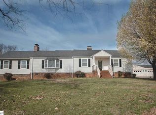 393 Tanyard Rd, Greenville, SC 29609