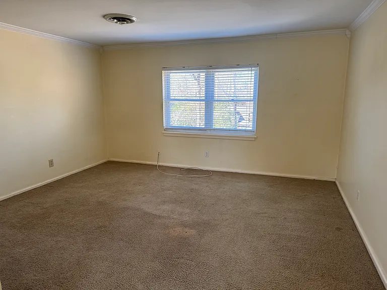 501 Milledge Rd #19C — Photo 5