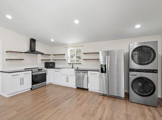 937 Peutz Valley Rd, Alpine, CA 91901