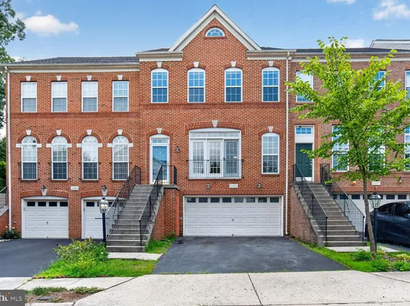 41923 Cinnabar Sq, Aldie, VA 20105