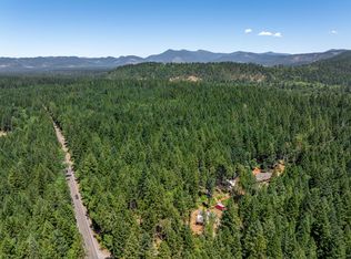 7443 Rockydale Rd, Cave Junction, OR 97523