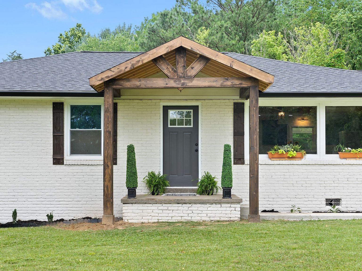 2549 Woodlawn Rd, Woodlawn, TN 37191 Zillow