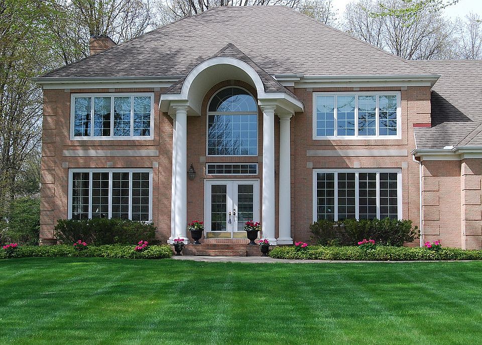 1st image of 3155 Estates Dr N