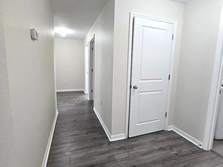 5024 San Palmore Dr — Photo 32