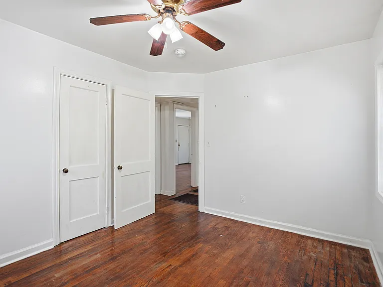 517 11th Ct W — Photo 17