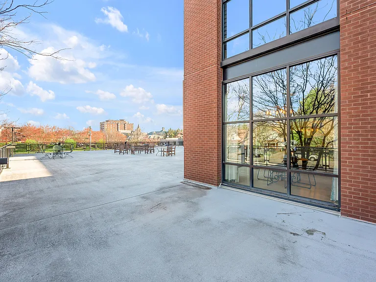 350 E Short St #209 — Photo 39