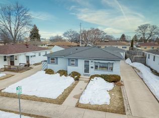1939 Neptune Ave, Racine, WI 53404