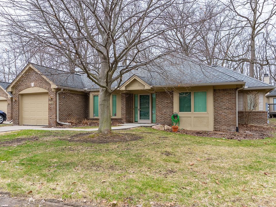 1st image of 21329 Mulberry Ct