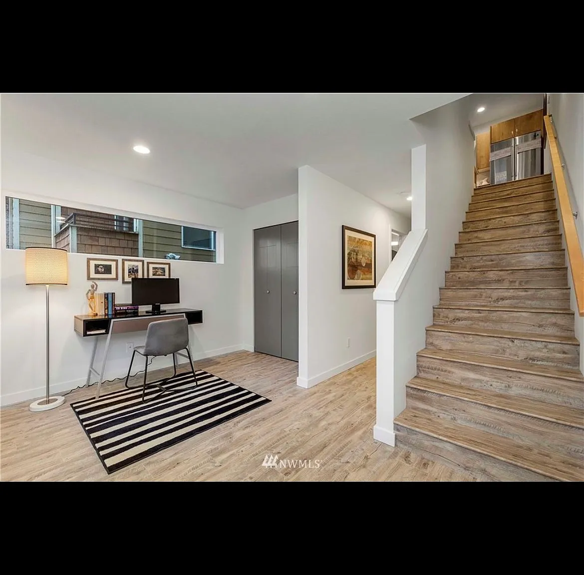 3 bed, 1720 sqft, $3,450 — Photo 3