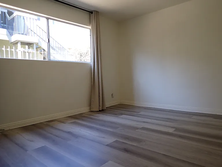615 Utica Ave #2 — Photo 7