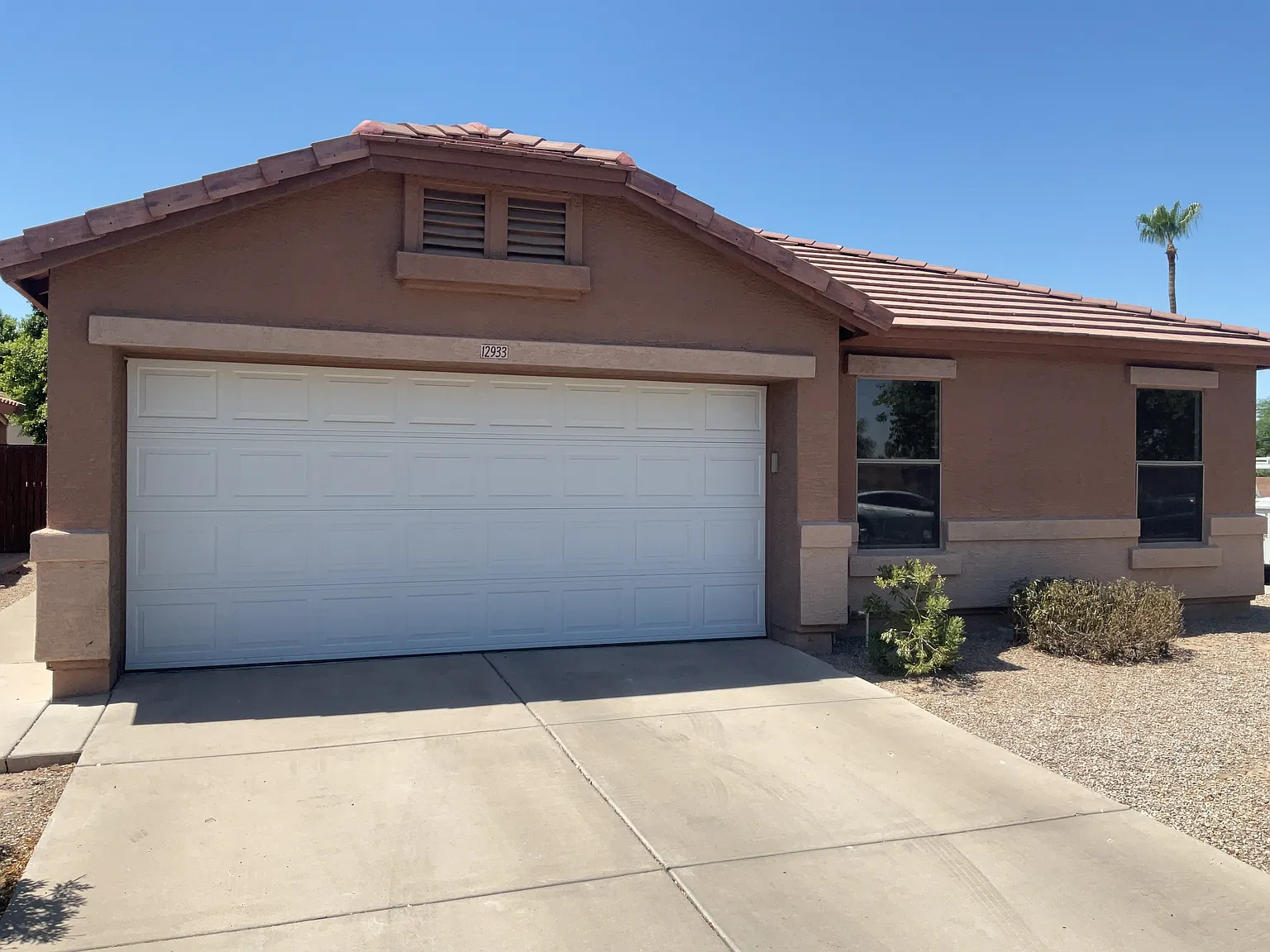 3 bed, 2.0 bath, 1313 sqft, $1,785 — Photo 1