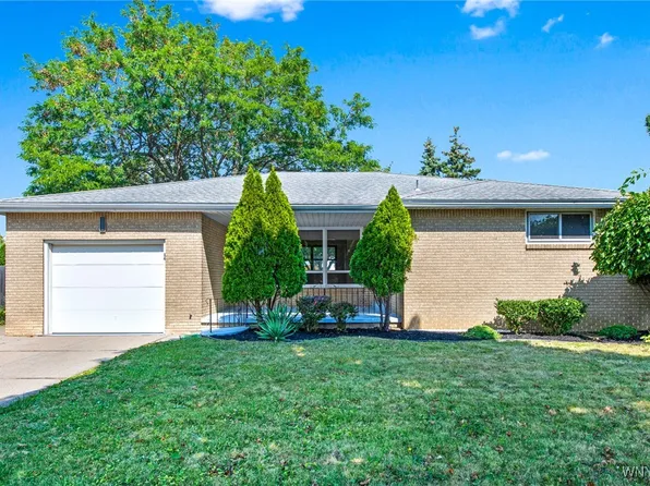 14 Greenway Blvd, Cheektowaga, NY 14225