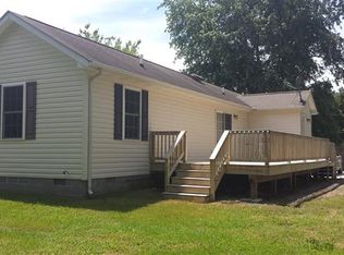 203 Perrys Corner Rd, Grasonville, MD 21638