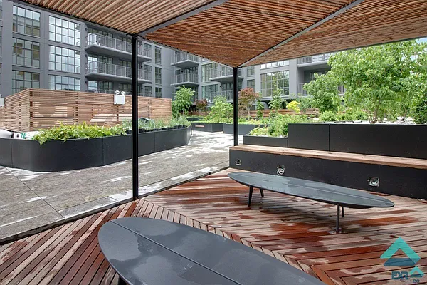 Rented by EXR | media 6