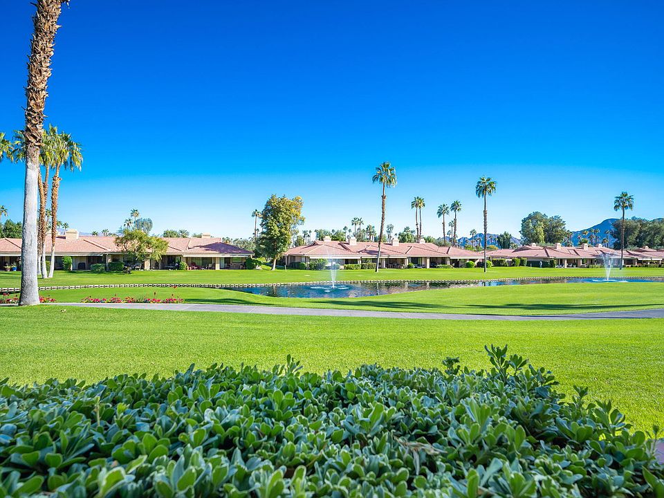 2nd image of 72 Presidio Pl