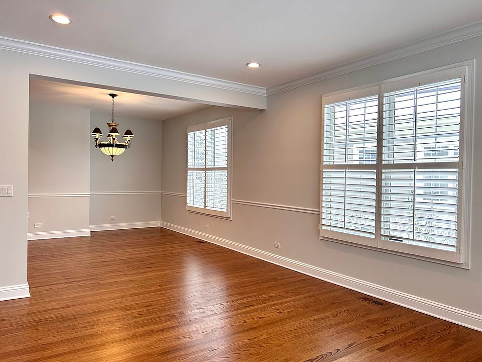 2nd image of 830 Symphony St