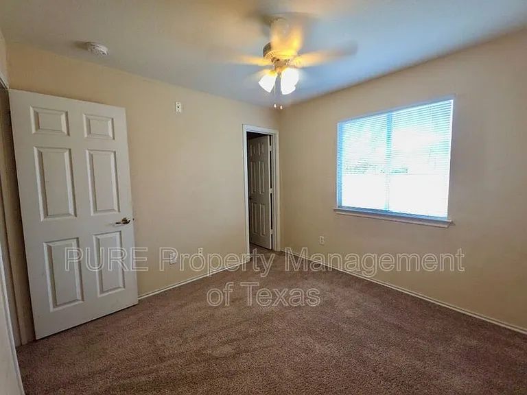 7412 Cayenne Ln — Photo 23