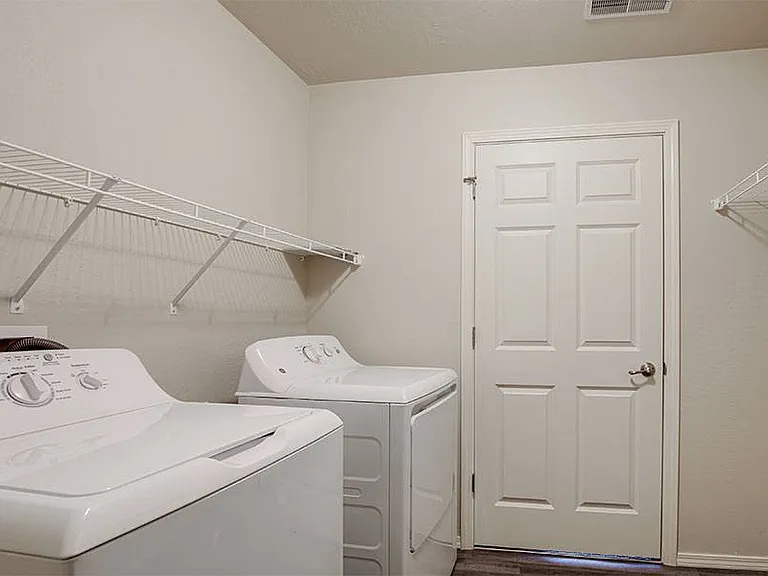 MORGAN PARK ESTATES — Photo 17