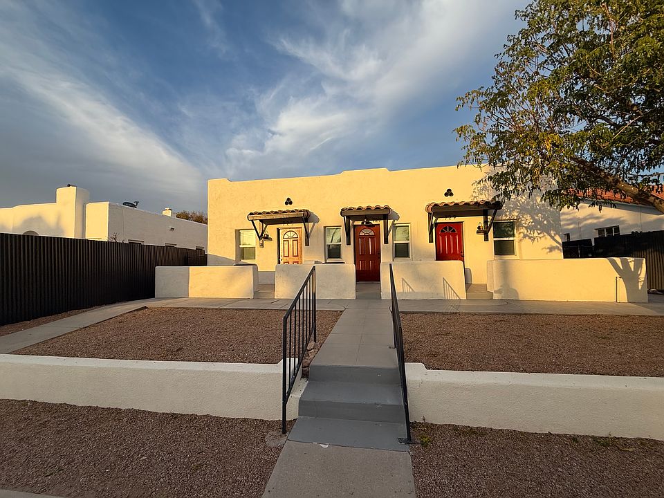 Unit 725 - $2,300 available 
Unit 725 - $2,300 available 
Unit 729 - $2,300 available 

One year lease includes gas, electric, water, trash, unlimited Wi-Fi, and one curbside parking permit.