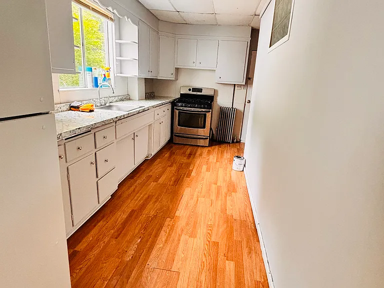525 Meridian Ave #1 — Photo 4