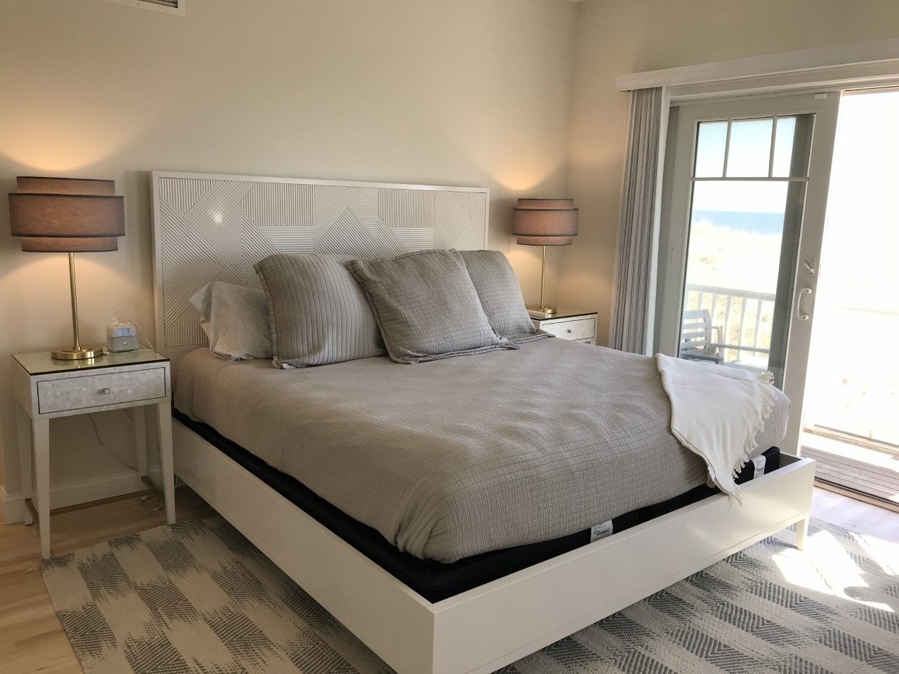  Master Bedroom Facing Ocean