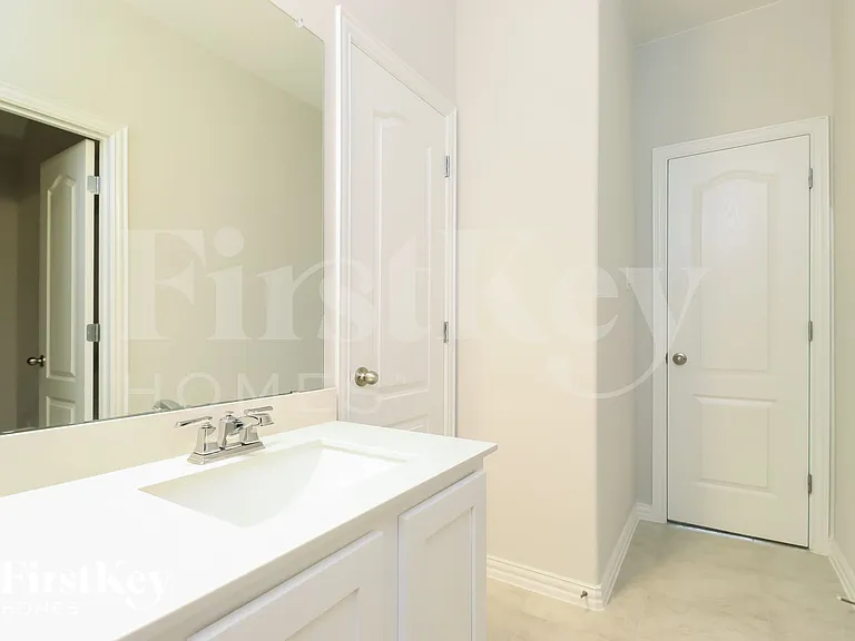 548 Pheasant Hill Ln — Photo 12