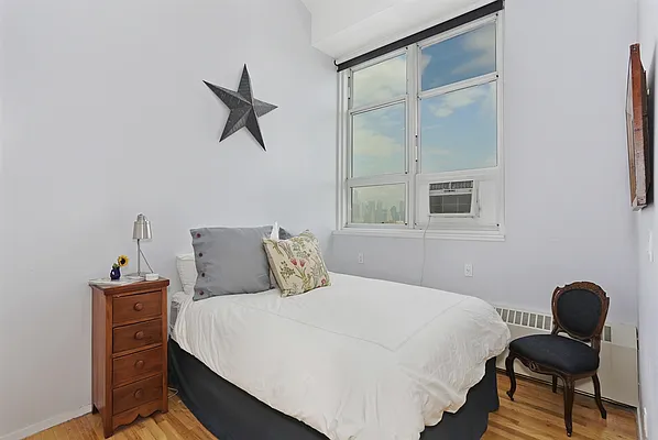 Sold by Corcoran | media 5